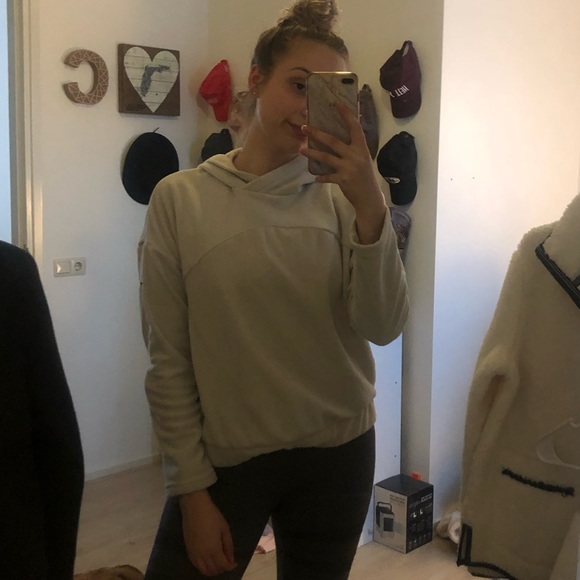 Nike Hoodie - Picture 3 of 4